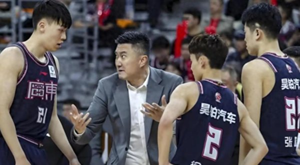 钱掌柜 广东39分惨败遭开门黑！杜锋脸色铁青，这状态还能冲全运冠军吗？